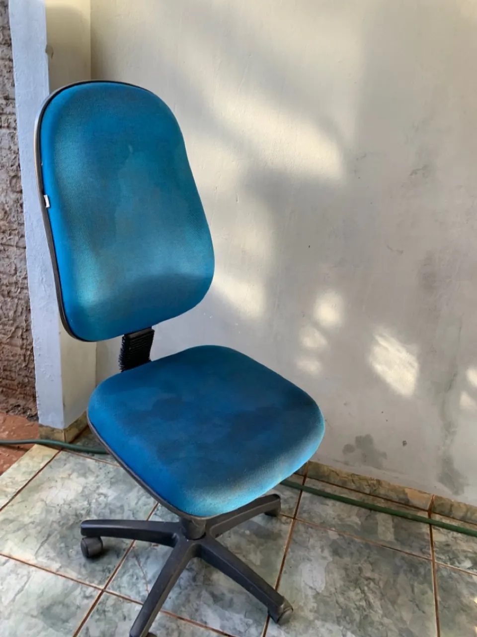 Cadeira de escritório azul Elegante. PROMOÇÃO!!!!!!!