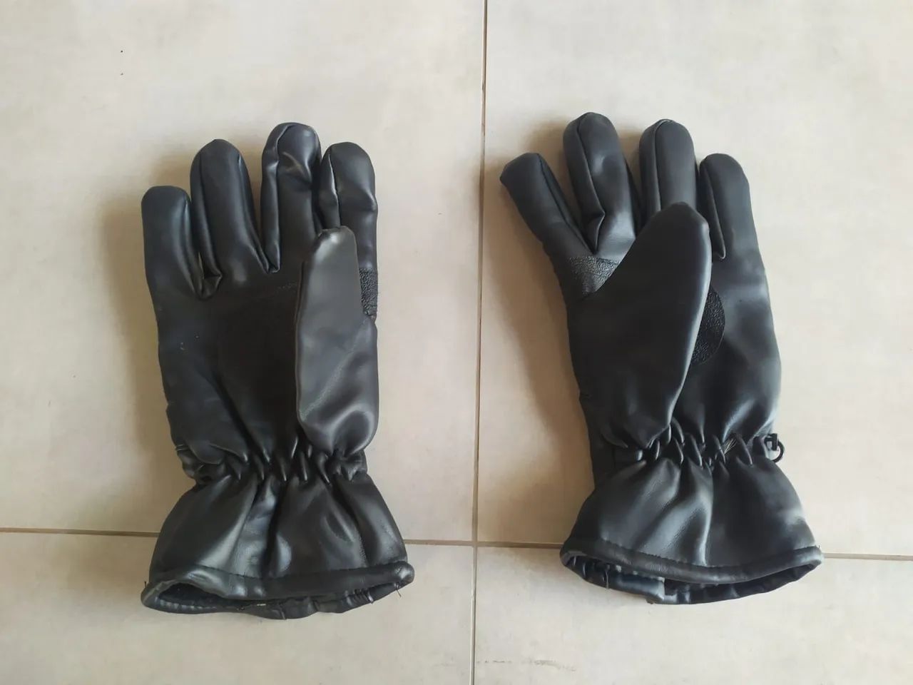 Luvas de tipo couro com zíper - Foto 2