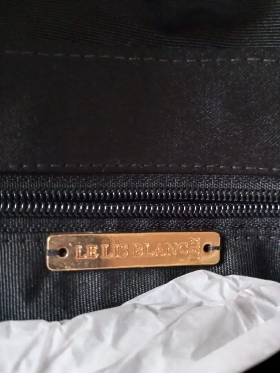 Bolsa estilo carteira de mão Le Lis Blanc - Foto 5