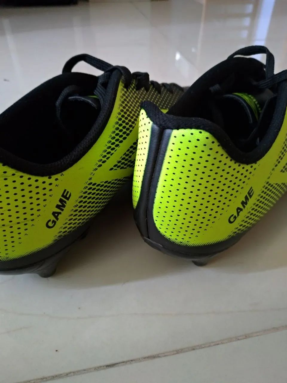 Chuteiras Umbro Game - Tamanho 41 - Foto 2