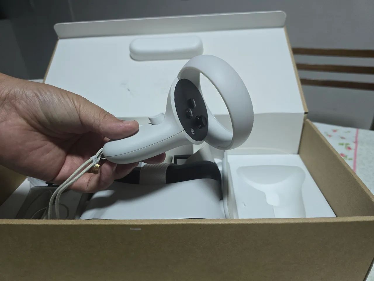 Meta Quest 2 128GB Conservado + Caixa e Cabo de Dados - Peças e