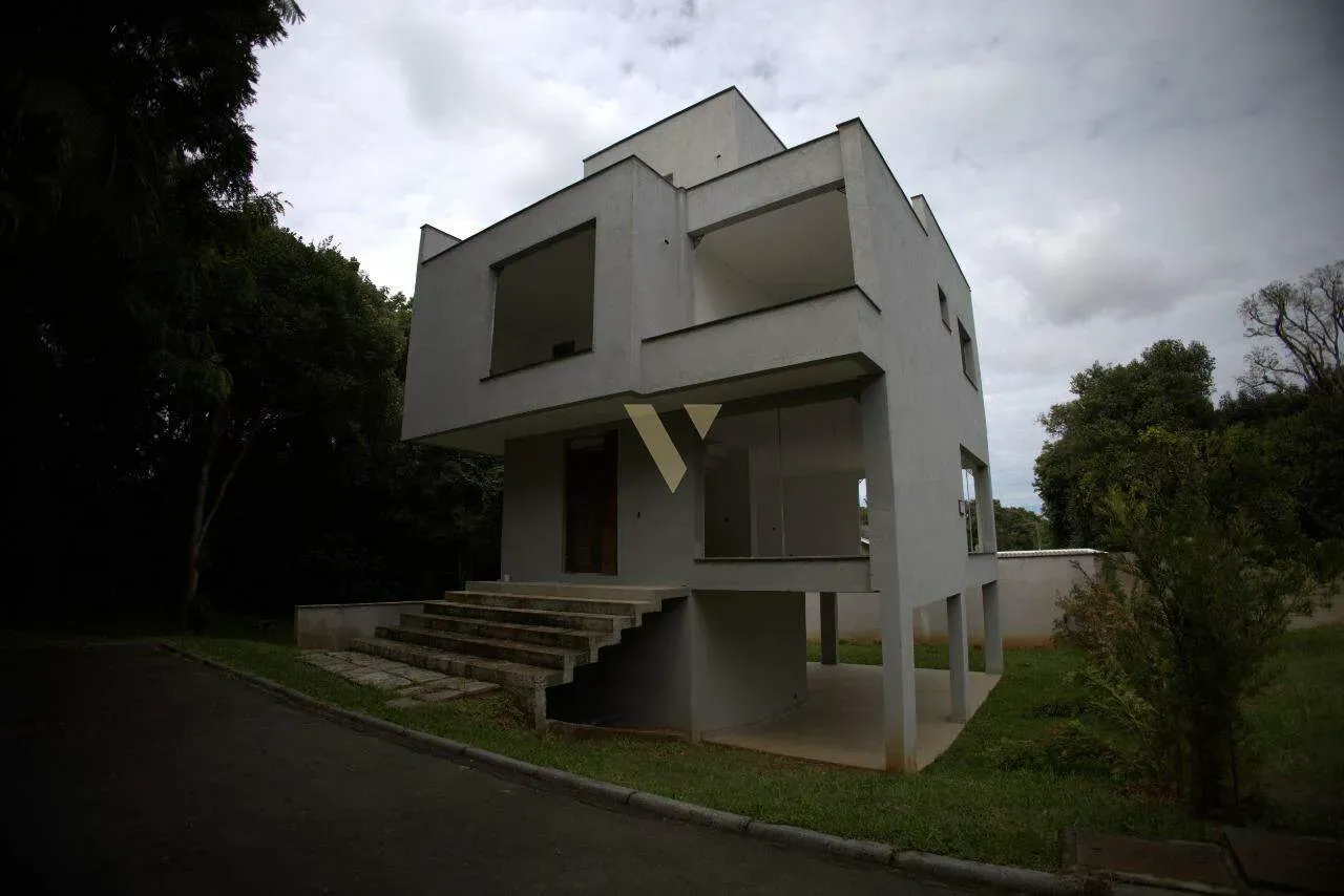 Casa em condomínio, com 3 quartos, no São Lourenço