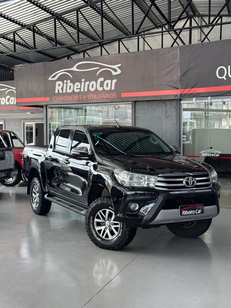 Hilux svr 2017 com lift