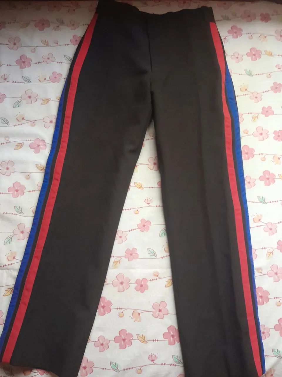 Calça de colégio militarizado 