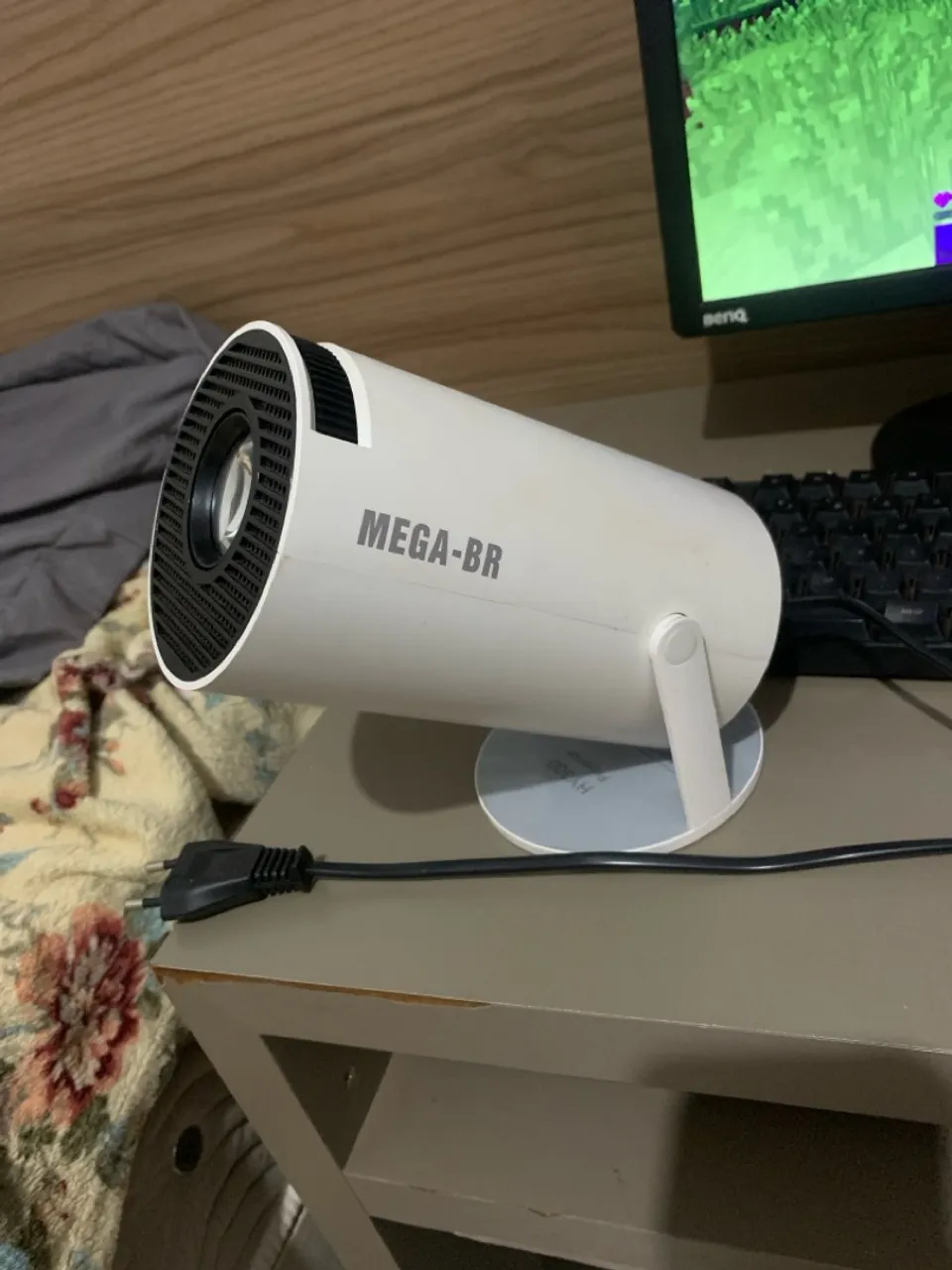 Projetor Portátil MEGA-BR