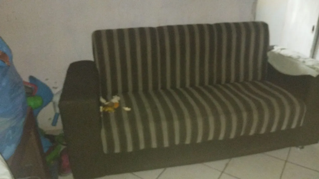 Sofá 3 e 2 lugares listrado