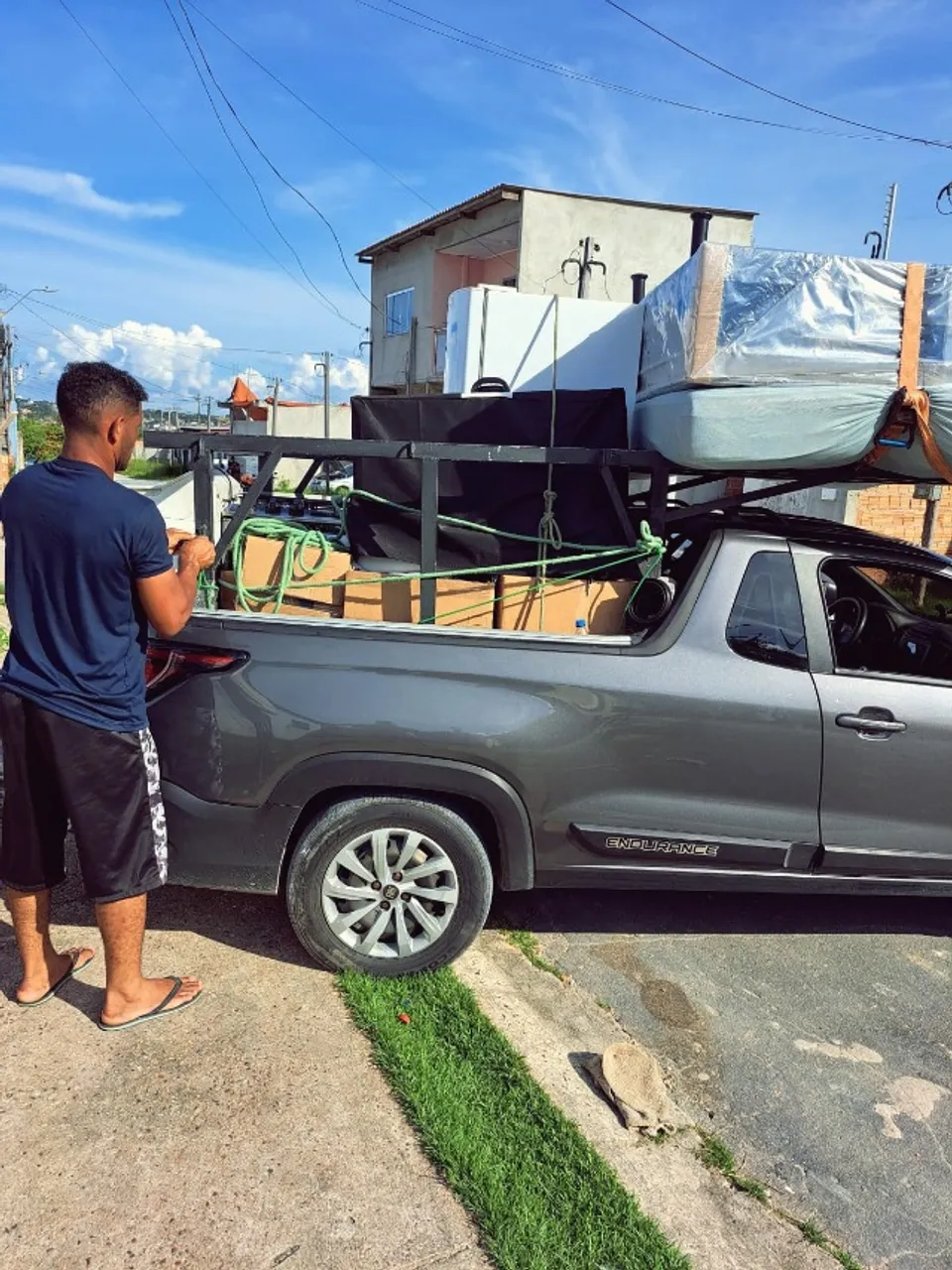 Frete Zap Disponivel. ¨ 9.9182.-9409 RJ Mudanças¨