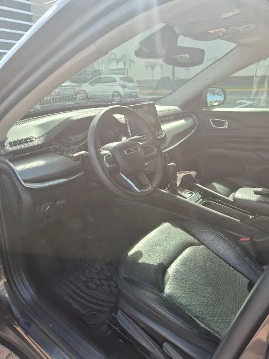 JEEP COMPASS LONGITUDE T270 2023 Cinza. 27.000 Km. Na garantia. Pneus novos. - Foto 4