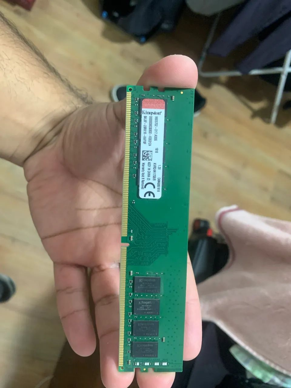 Two 8GB 2666MHz RAM memory sticks64396501955841121