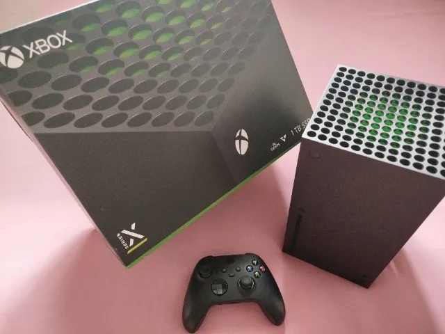 XBOX SERIES X Completo. Super Novo. Particular. TROCO EM VIDEOGAMES