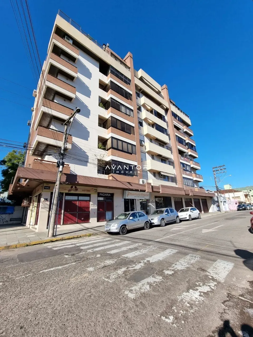 Apartamento amplo e elegante no coração de Santa Maria!