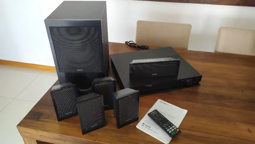 Home Theatre Sony DAV-DZ170