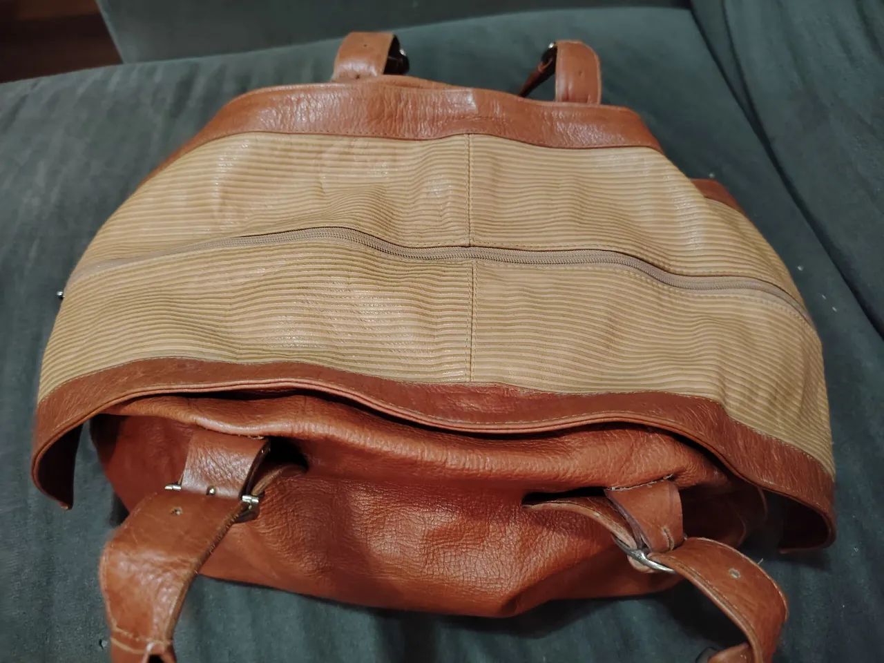 Bolsa em couro caramelo - Foto 3