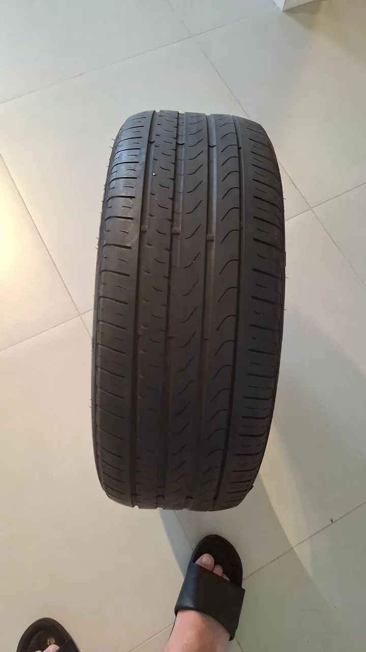 Pneu 225/45 R18