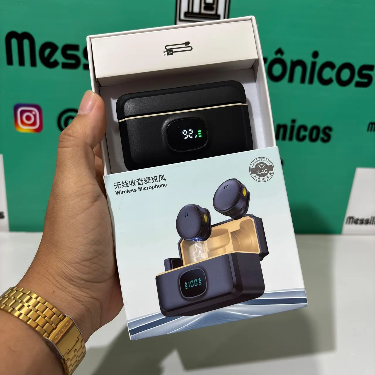 2.4 GHz Wireless Lavalier Microphone for Recordings