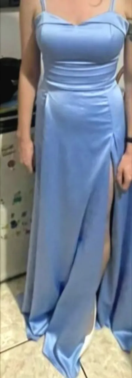 Vestido Longo Azul Claro Elegante