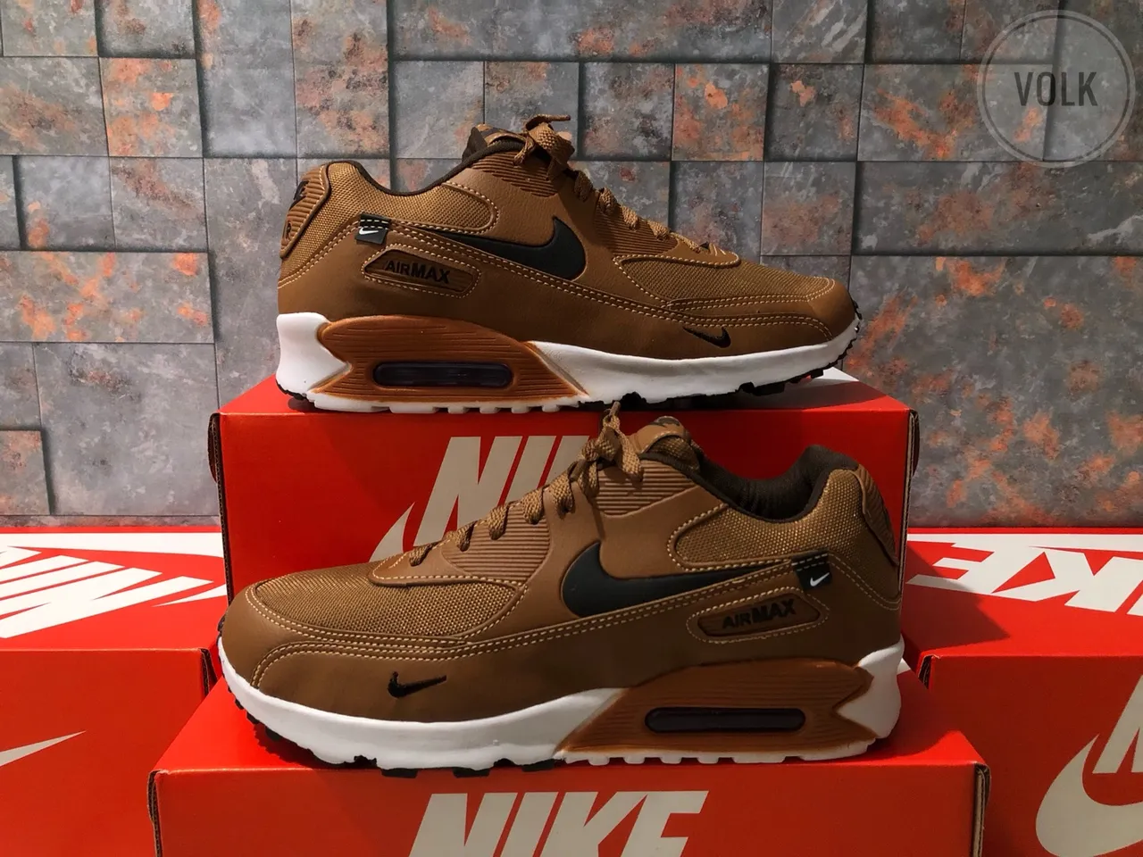 Nike Air Max 90 $110