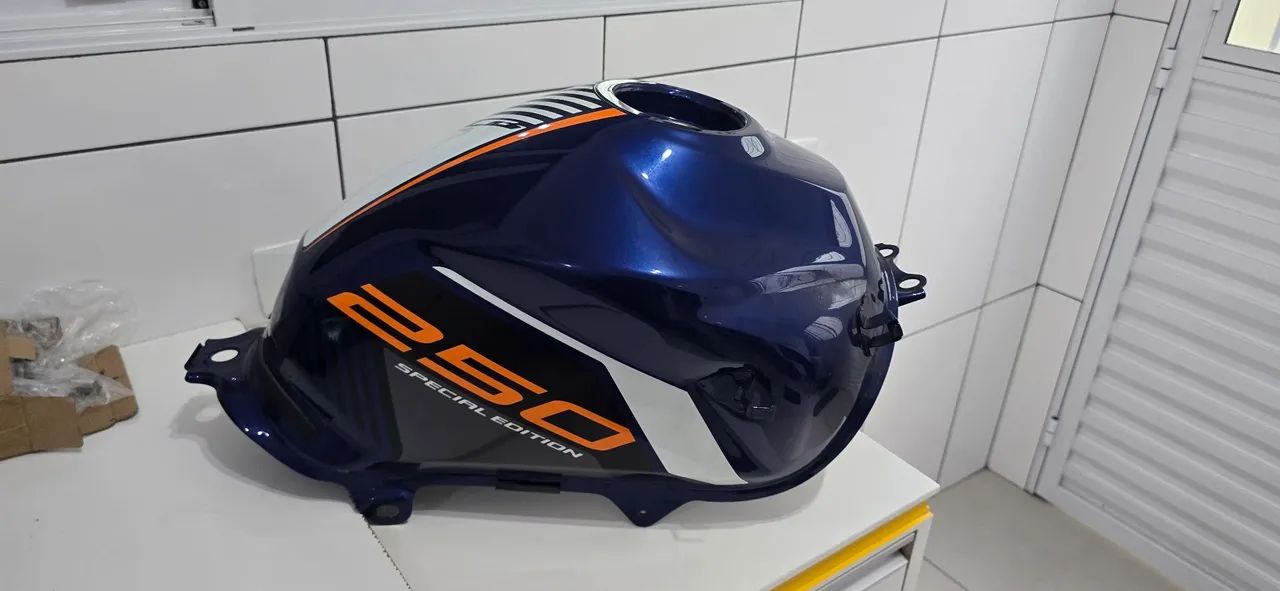 Taque de moto cb twiste 250 edição ilimitada  - Foto 6