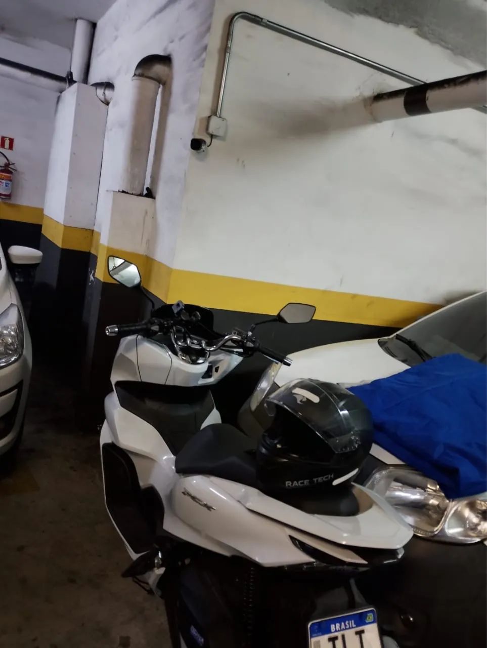 Vende-se Pcx ano 2025 branca - Foto 4