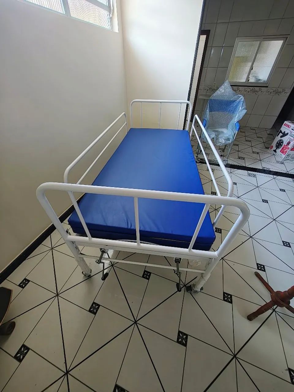 Cama hospitalar, novíssima menos de trinta dias de uso. - Foto 5
