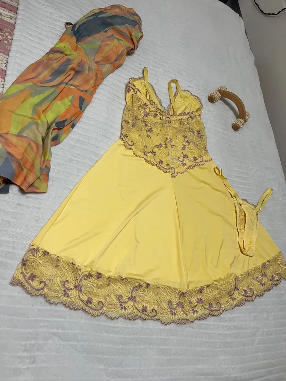Camisola de renda amarelo TAM M , nova  - Foto 2