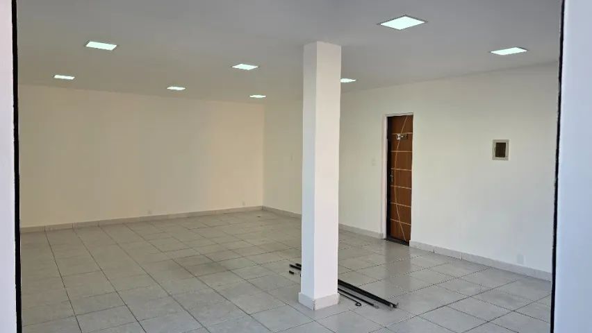 ALUGA-SE LOJA 44M² CENTRO DE BANGU - Foto 2