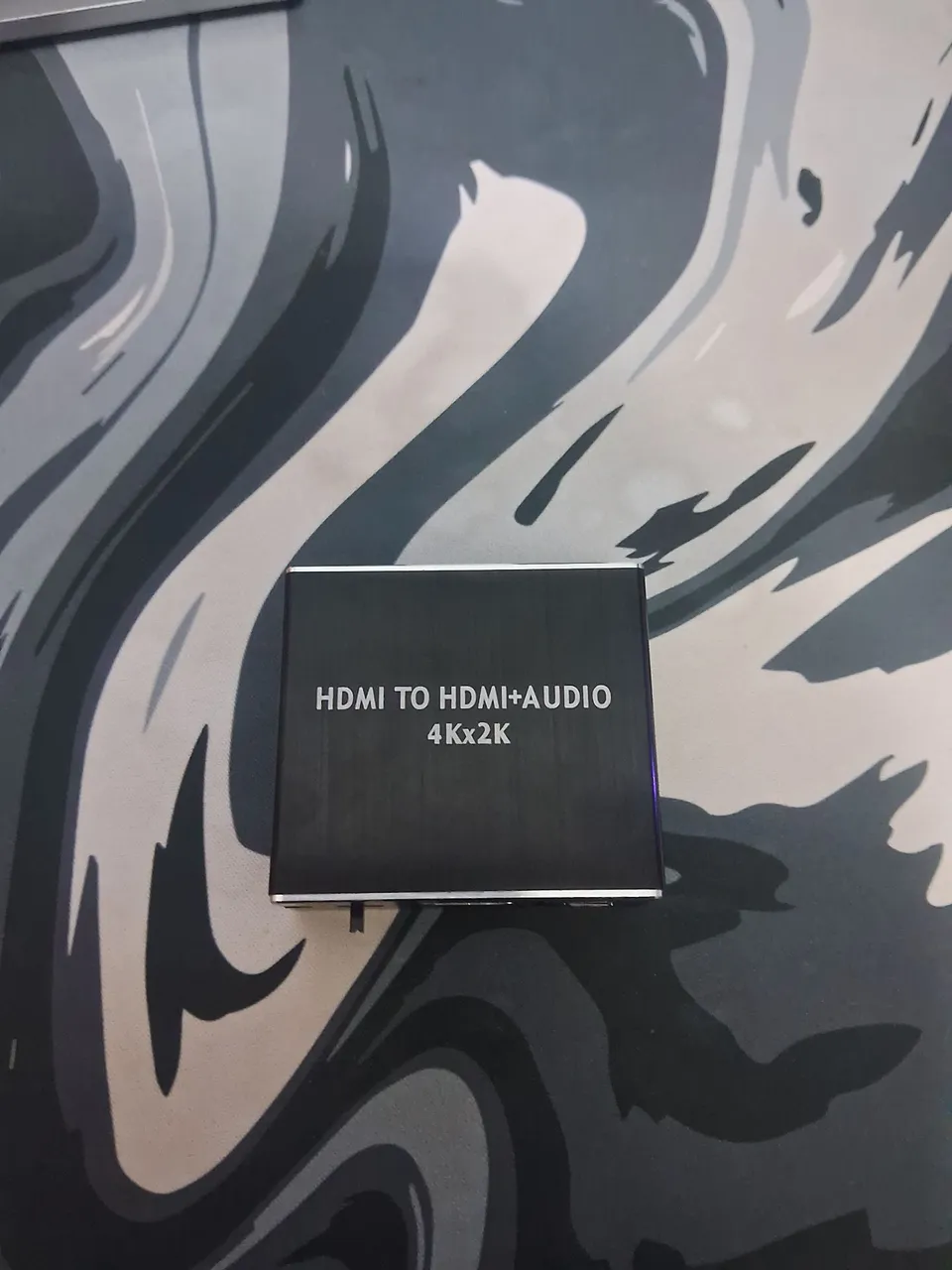 Adaptador HDMI para HDMI + Áudio 4Kx2K