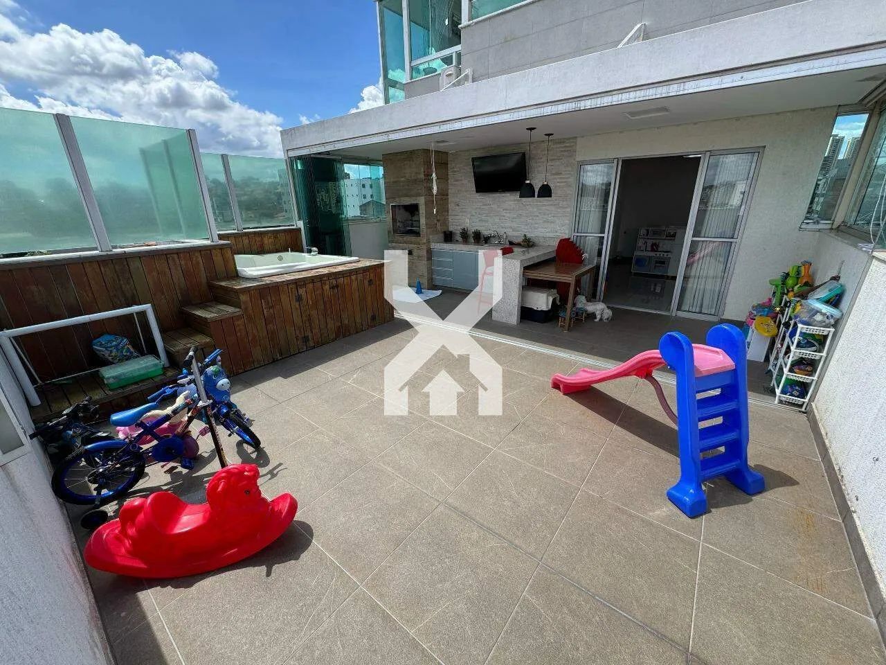 Cobertura à venda, 4 quartos, 2 suítes, 2 vagas, União - Belo Horizonte/MG