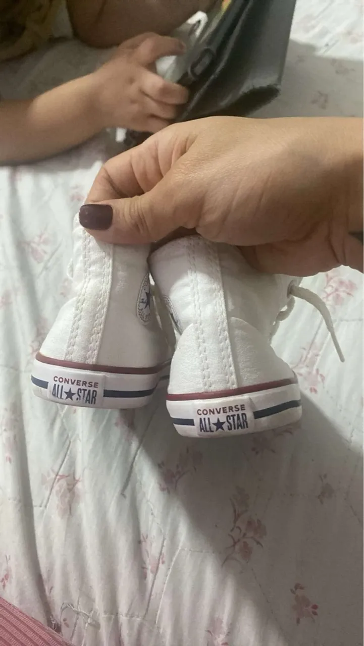 Vendo alô star chuck Taylor original infantil tamanho 24