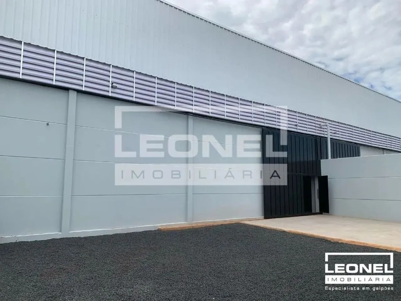 Galpão comercial em Jardinópolis no Distrito Industrial