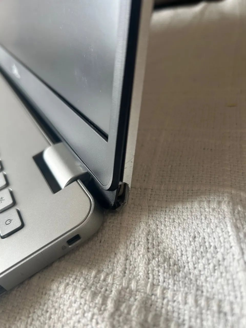 Notebook Dell - Tela Grande - Design Moderno - Foto 5