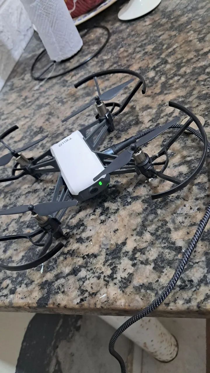 Drone dji-tello 64313447687939122