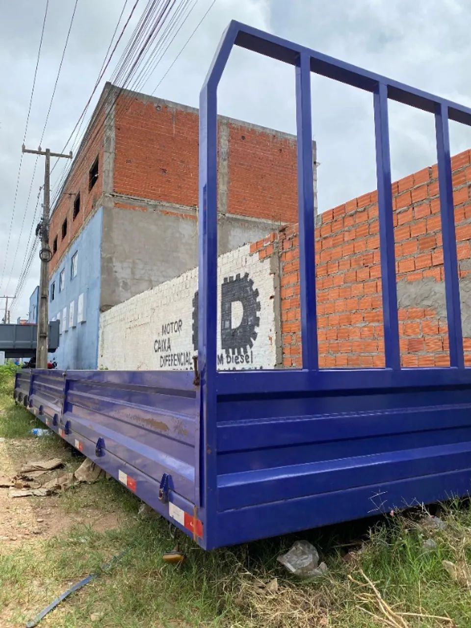Carroceria de ferro 8,60m de comprimento - Foto 2