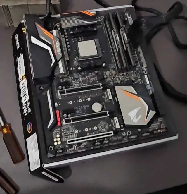 Kit R7 5800x3D + x470 Aorus Gaming 7 wi-fi + 32Gb Ram 3600mhz CL14(B-die) - Foto 2