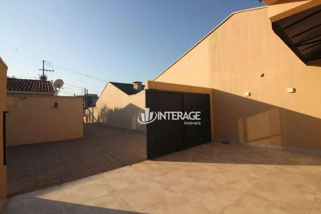 Sobrado com 3 Quartos para alugar, 150 m² por R$ 4.330/mês - Santa Felicidade - Curitiba/P - Foto 4