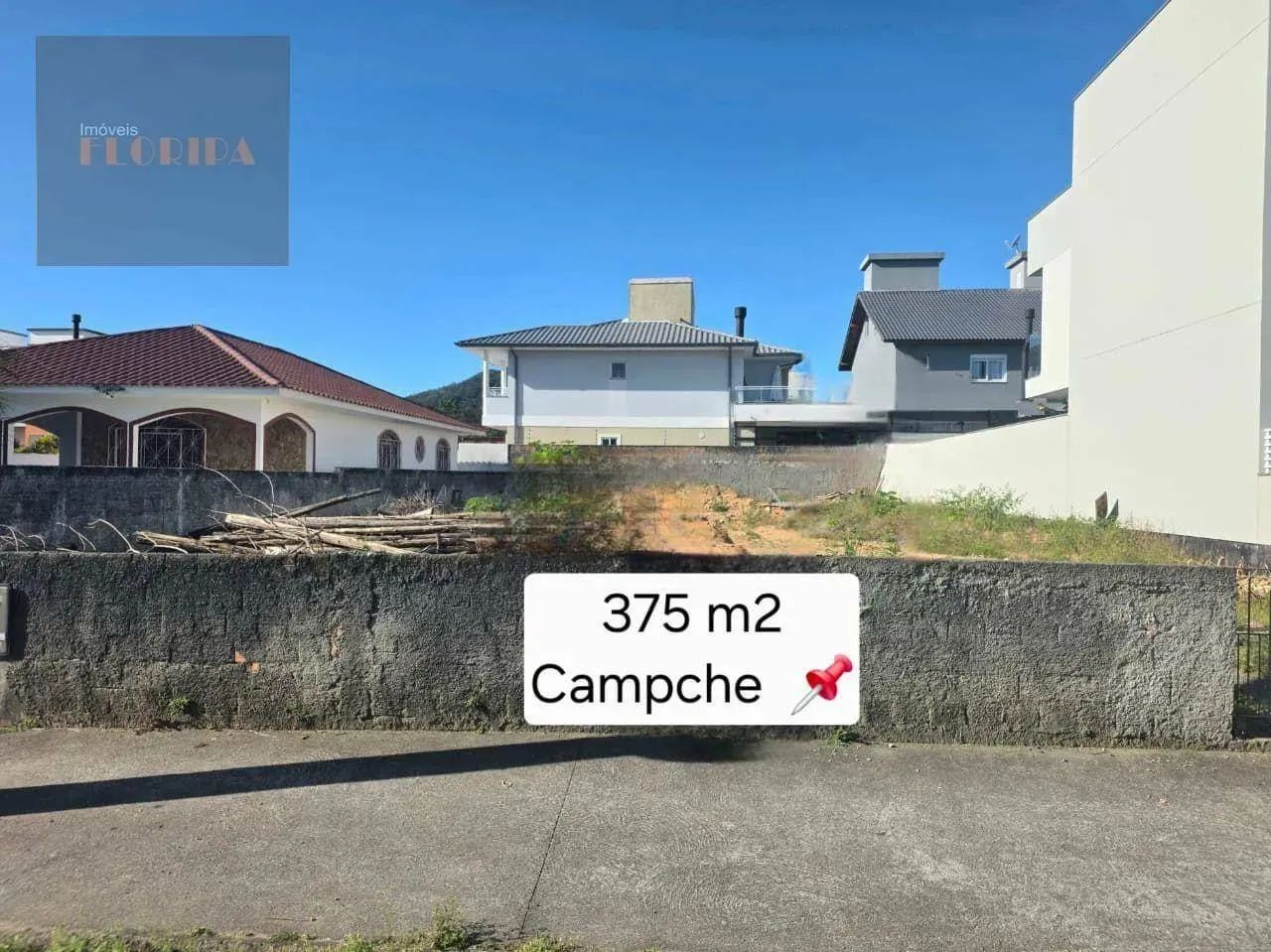 Terreno próximo a comércio no bairro Campeche