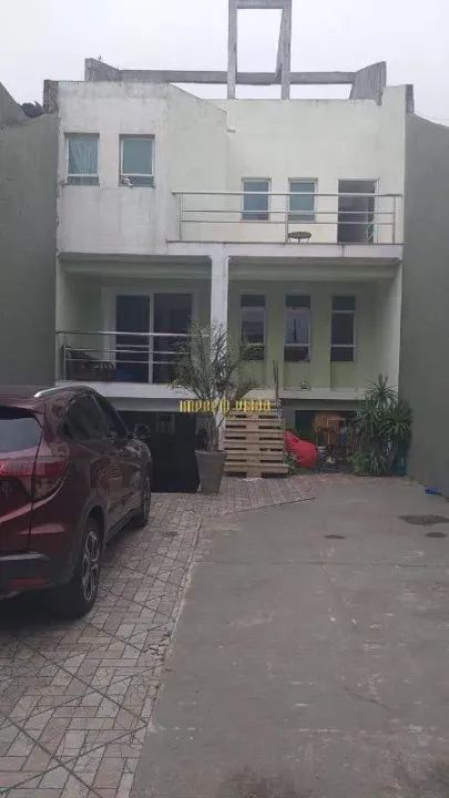 Casa Residencial e Comercial para alugar com 4 quartos, sendo 2 Suítes, Escritório e Salão