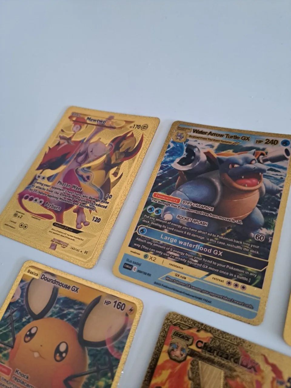 6 cartas pokemon dourada e gx - Foto 3