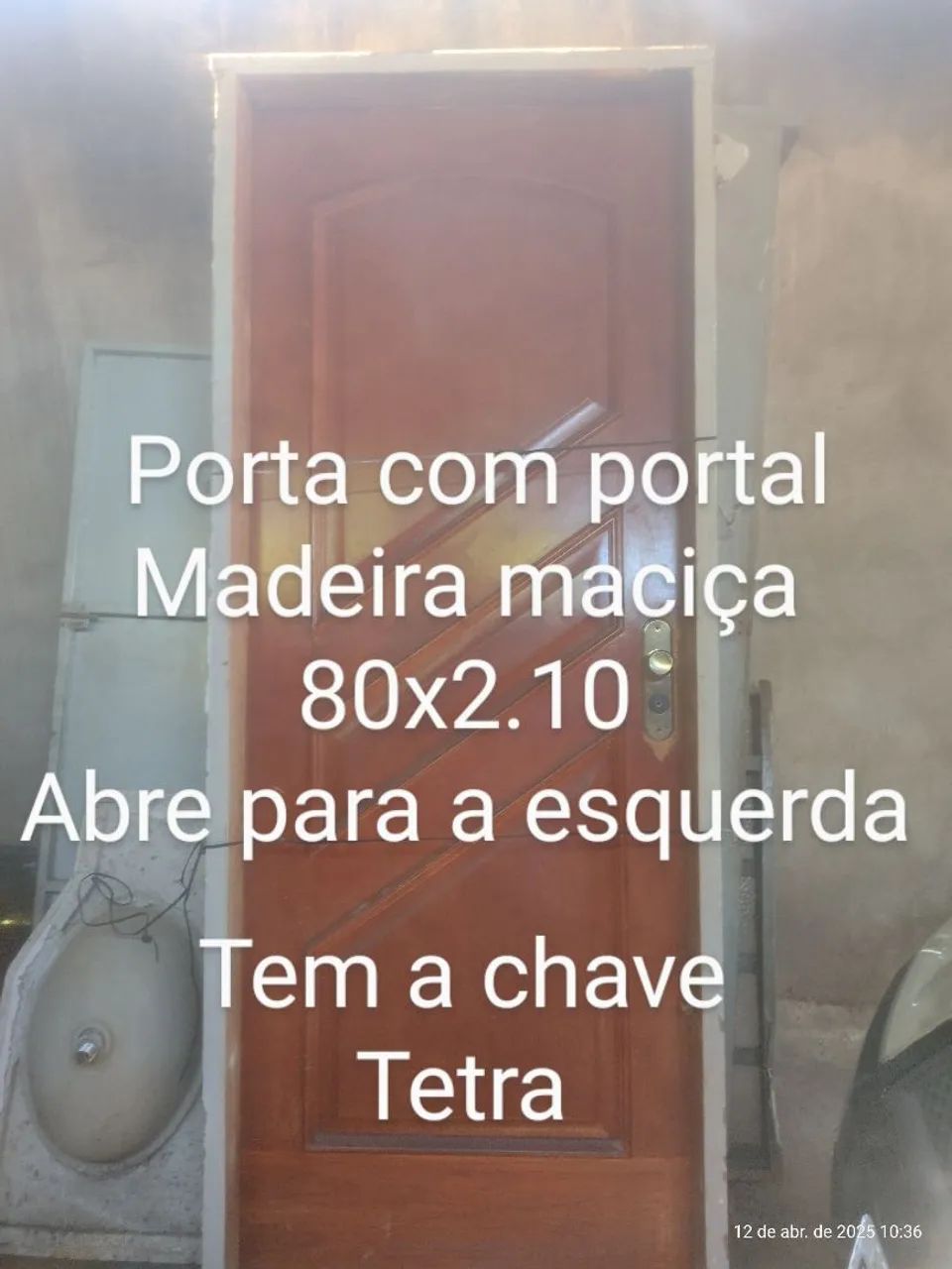 Porta de madeira maciça 80x2.10 com portal