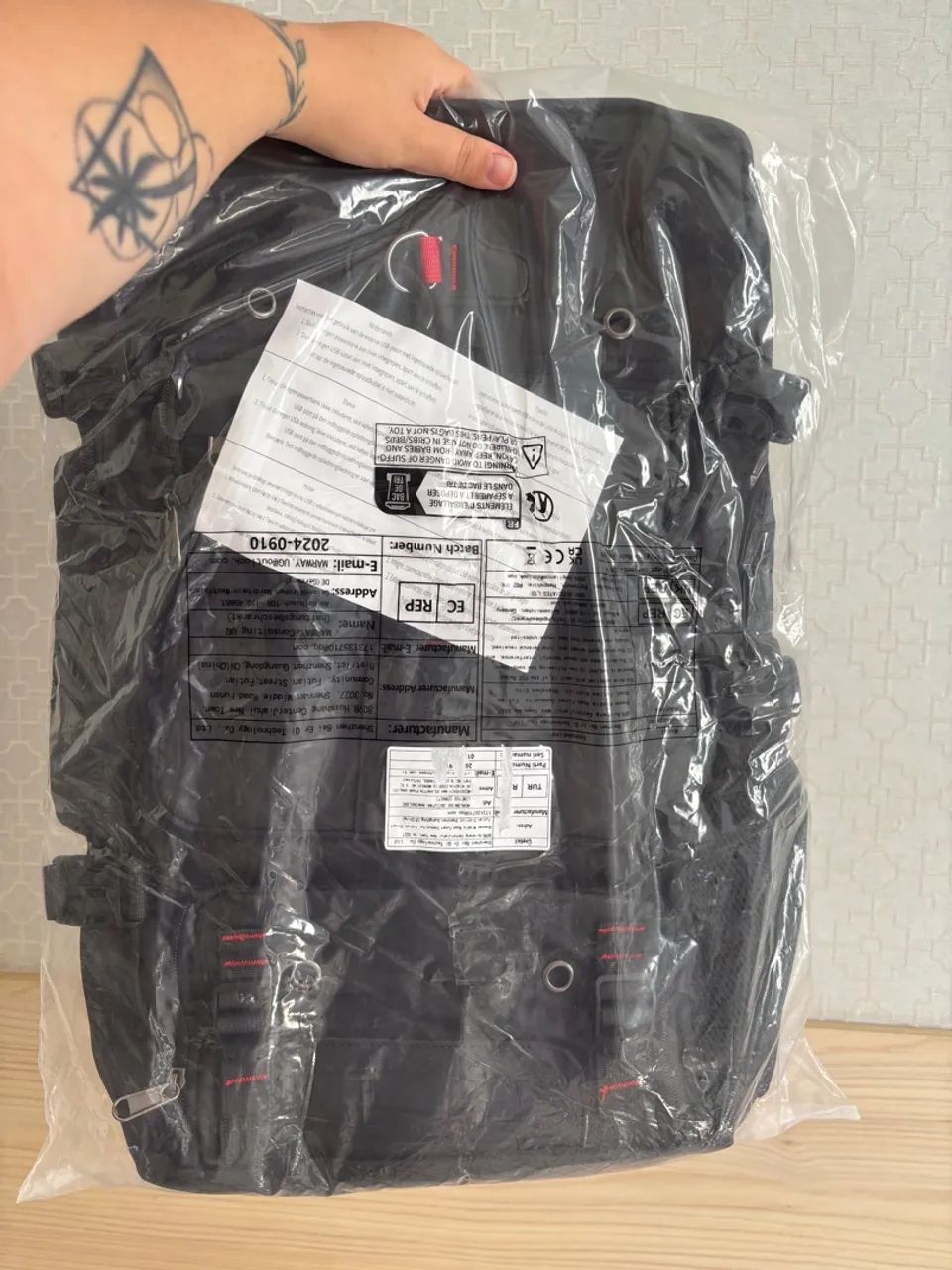 Mochila de Viagem Resistente 50L - Foto 2