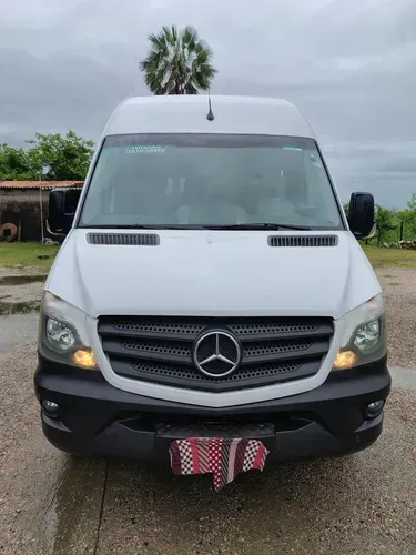Mercedes-Benz Sprinter Van 415 2019