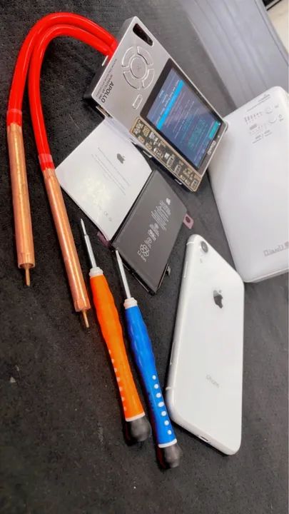 Trocar tela, bateria e tampa traseira para IPhone - Foto 2