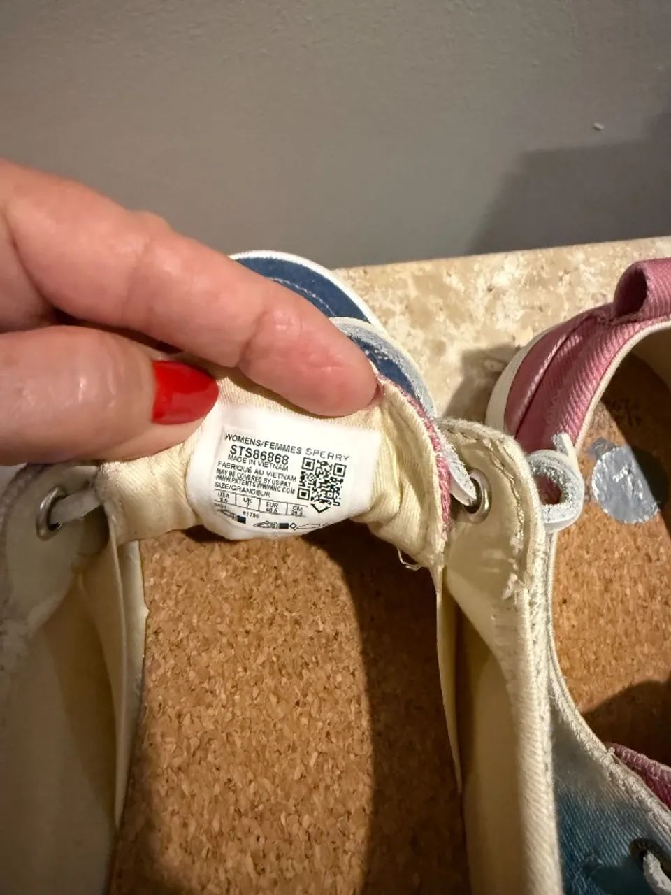 Tênis marca Sperry degrade - Foto 3