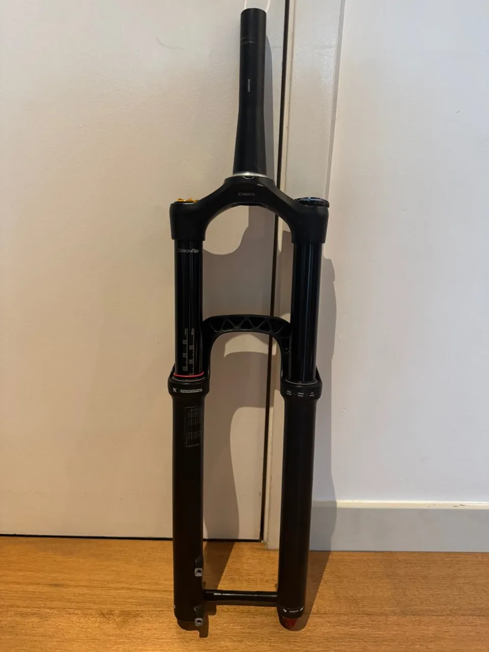 Suspensão Rockshox Yari 170mm aro 29 boost Enduro emtb