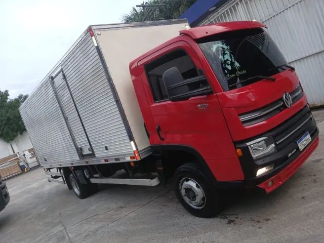 Caminhão Baú Térmico/FRETE