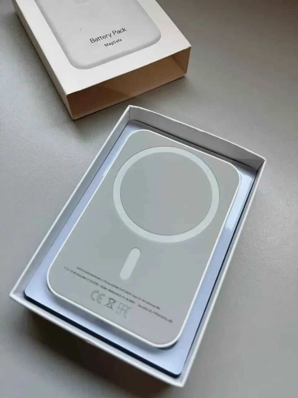 ? Carregador IPhone Magnético MagSafe Rápido De Indução e Seguro com 7000MAH? - Foto 2