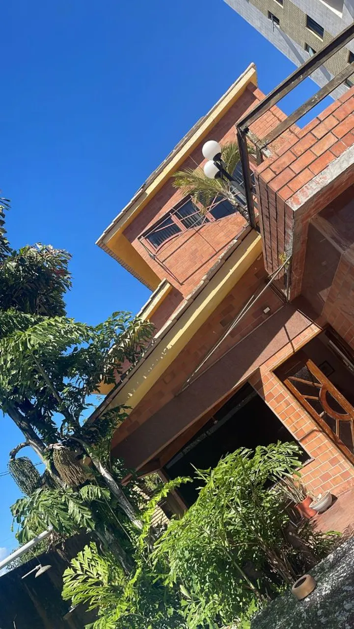 CASA EM CANDEIAS- JABOATÃO DOS GUARARAPES