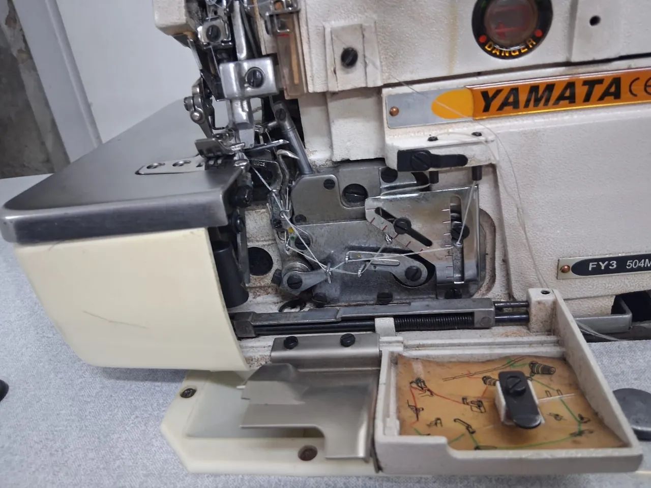 Overloque Yamata - Foto 4