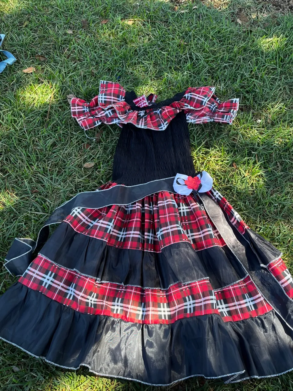 Vestido Xadrez Vermelho e Preto vendo ou alugo