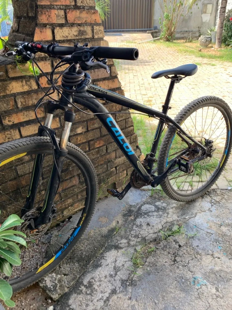 Mountain Bike Caloi Atacama Aro 29 - Seminova